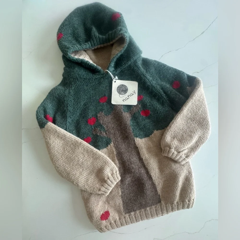 NANAY KIDS Apple Tree Capuchita NWT sz 6